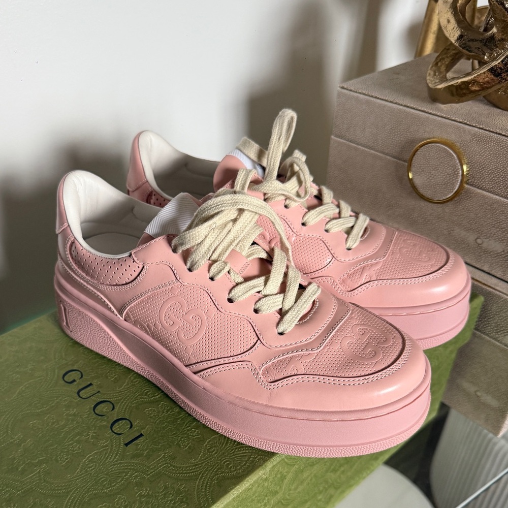 Gucci Women's Blush Pink Sneakers